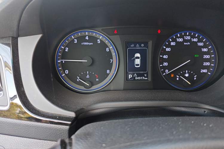 Used Hyundai Mistra 2014 1.8L Automatic Smart GLS
