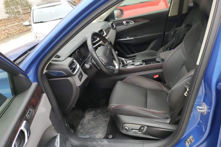 Used Lynk & Co 02 2018 1.5T DCT Two-Wheel Drive Pro Version China V Emission Standard