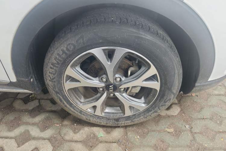 Used Kia KX3 2015 1.6L Automatic Two-Wheel Drive DLX
