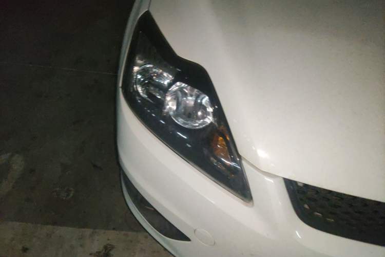 Used Ford Focus 2013 Hatchback Classic 1.8L Manual Millionth Anniversary Edition Right Front Headlight