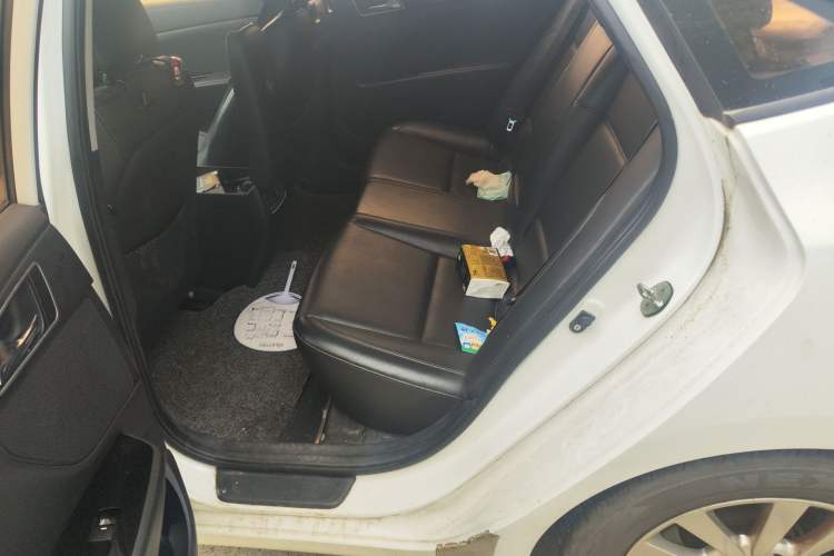 Used Hyundai Mistra 2014 1.8L Automatic Smart GLS Left Rear Seat