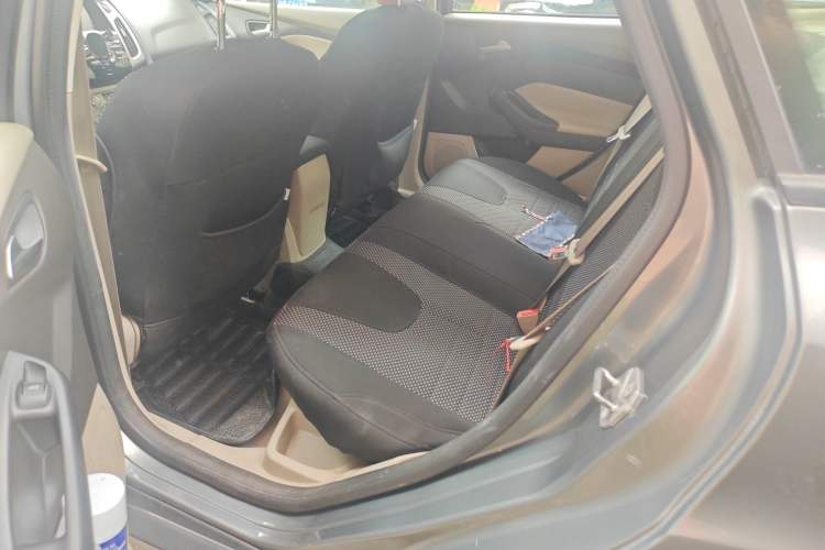 Used Ford Focus 2012 Sedan 1.6L Automatic Fashion Edition Left Rear Seat