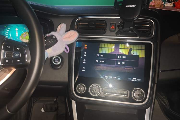 Used Lynk & Co 01 2017 2.0T Two-Wheel Drive Pro Edition Audio And AC Panel