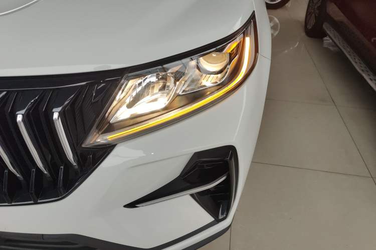 Used Geely Auto Vision X6 2021 PRO 1.4T Manual Luxury Model
