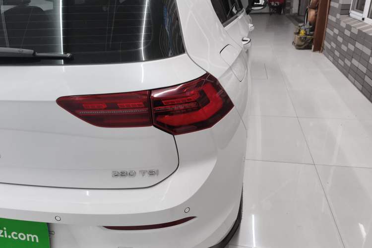 Used Volkswagen Golf 2023 Facelift 280TSI DSG R-Line Lite Right Rear Taillight