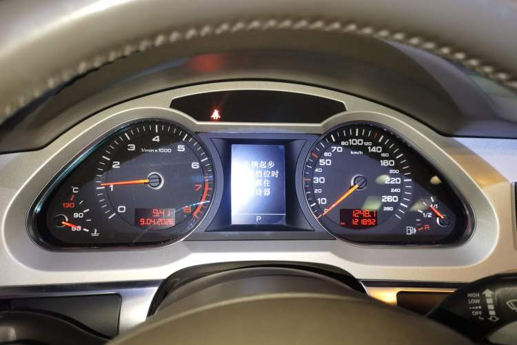 Used Audi A6L 2011 2.4L Comfort Edition Instrument Cluster