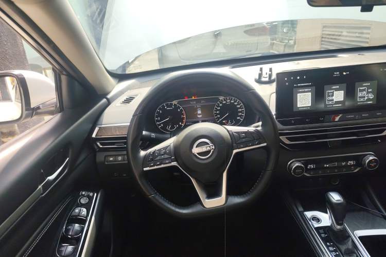 Used Nissan Teana 2022 2.0L XL-TLS Enjoyment Edition