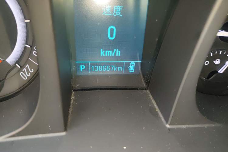 Used Buick GL8 2018 28T Luxury Model China VI Standard
