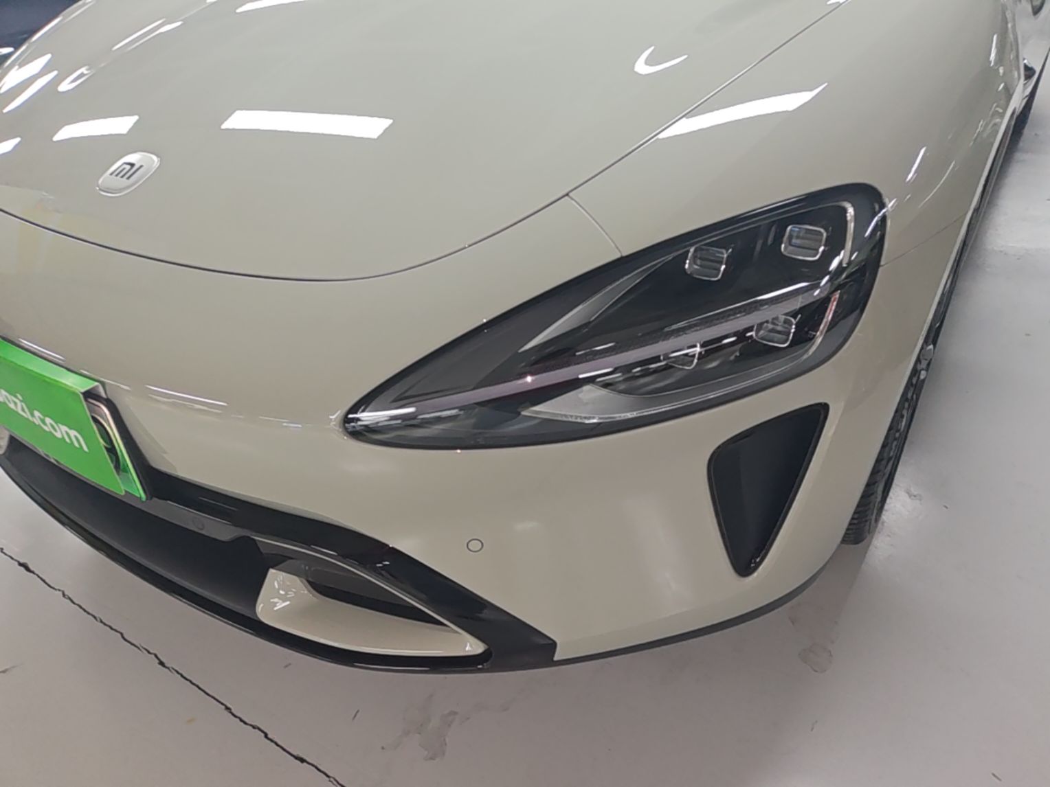 Xiaomi Auto SU7 2024 Rear-Drive Long-Range Intelligent Driving Version — снимка 8