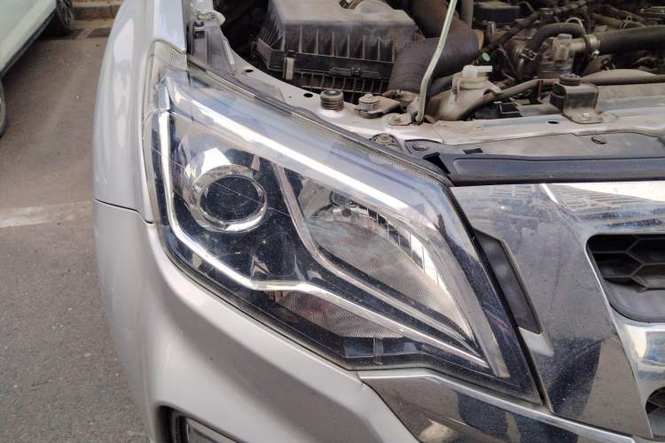 Used Isuzu JLM 2022 2.8T Classic Diesel Two-Wheel Drive Comfort Version with Long Wheelbase – JE493ZLQ6E
