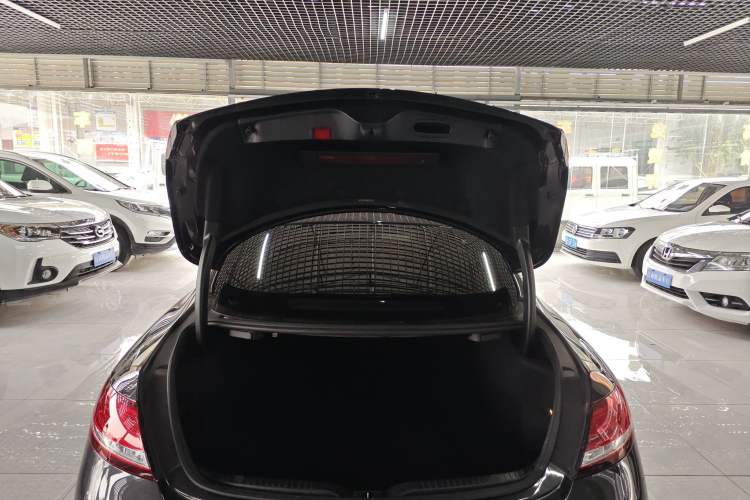 Used Mercedes-Benz C-Class 2021 C 260 Coupe
