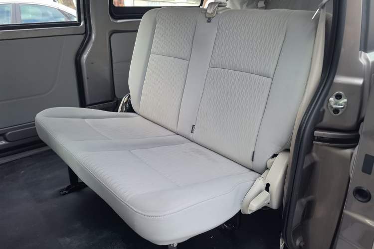 Used Jinbei New Hiace X30L 2021 1.5L Wealth Edition Bus Non-Air-Conditioned China VI Standard SWC15M