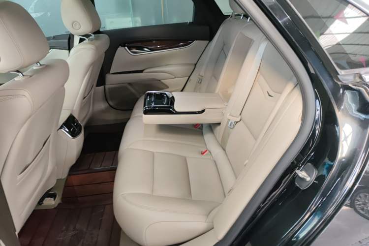 Used Cadillac XTS 2017 28T Elite Model
