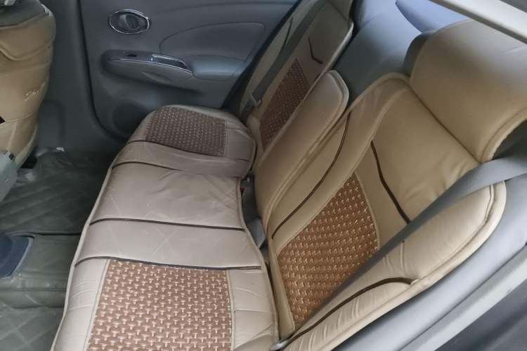 Used Nissan Sunny 2011 1.5XE CVT Comfort Edition Left Rear Seat