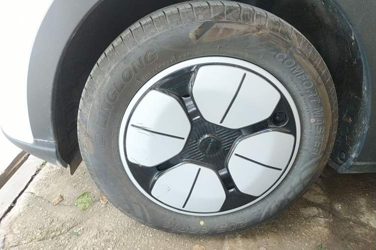 Used Geely Galaxy Geome 2025 310km Youth Edition Exterior 4