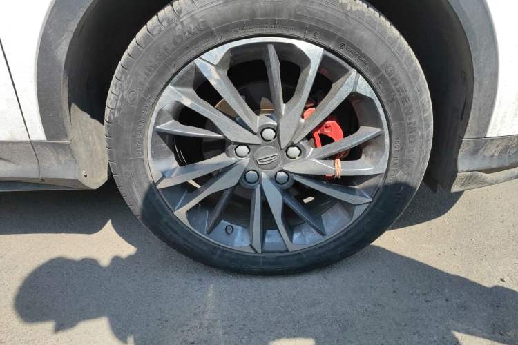 Used Geely Auto Coolray 2019 Sport Version 260T DCT Explorer China VI Standard
