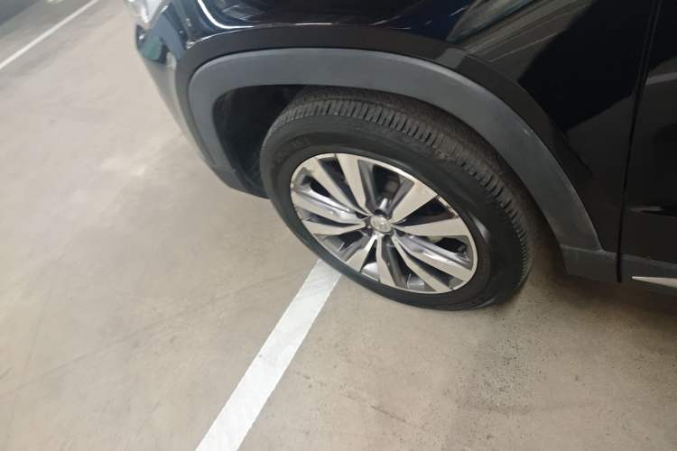 Used Changan CS95 2017 2.0T Two-Wheel Drive Zhitu Edition