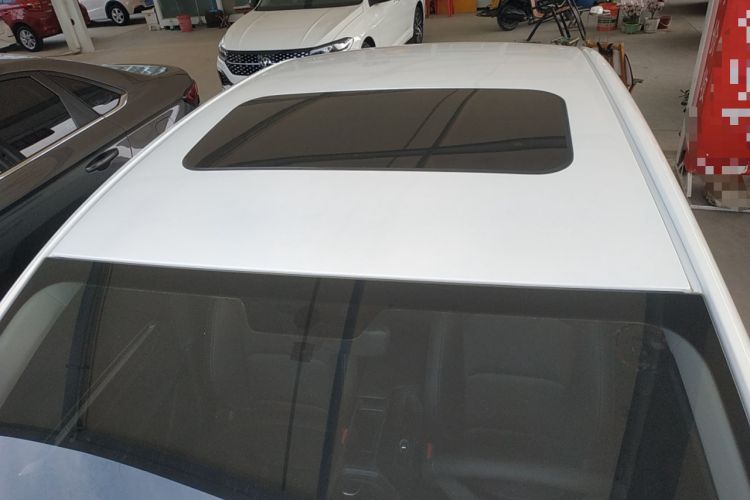 Used Geely Auto Emgrand 2022 4th Generation 1.5L Manual Luxury Model Roof