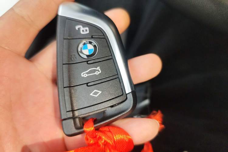 Used BMW i3 2023 eDrive 40 L Midnight Edition