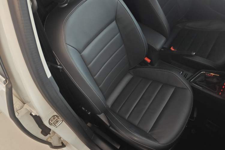 Used Volkswagen Gran Lavida 2017 180TSI DSG Comfort Edition
