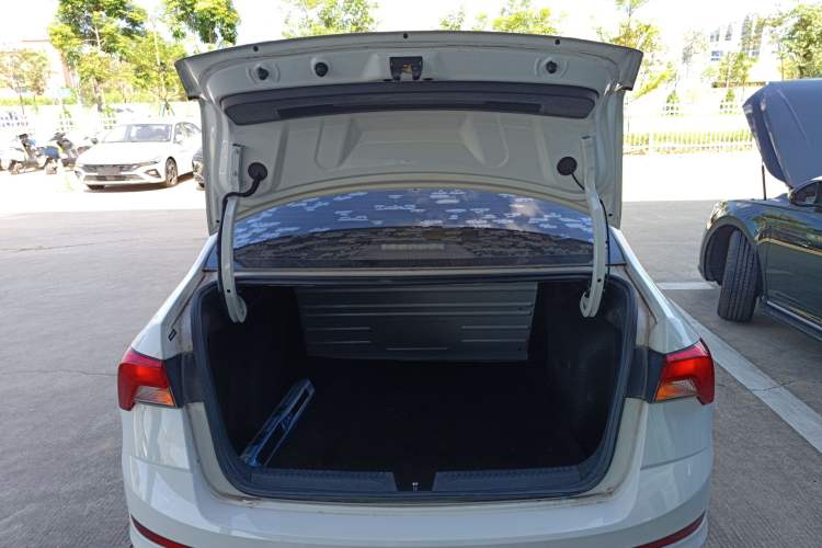 Used Skoda Rapid 2020 1.5L Automatic Comfort Edition