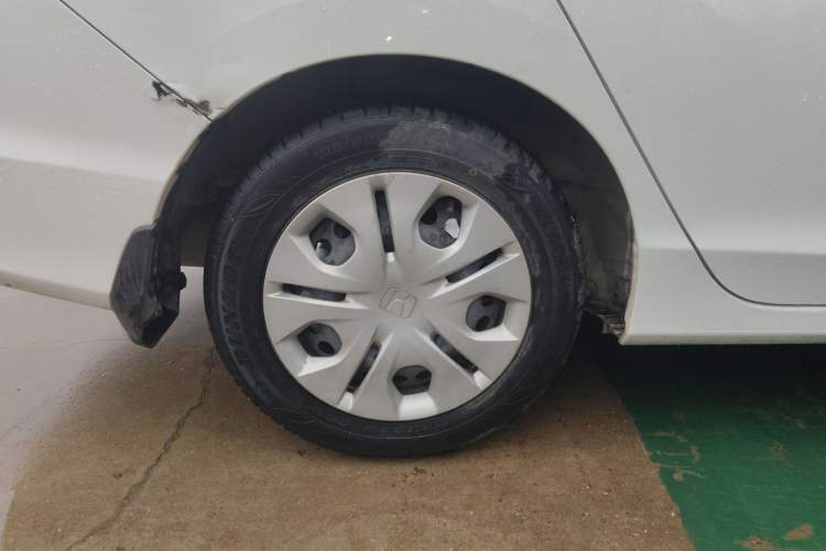 Used Honda Greiz 2016 1.5L CVT Classic Edition
