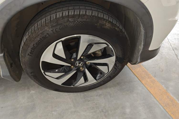 Used Honda CR-V 2015 2.4L Four-Wheel Drive Prestige Edition
