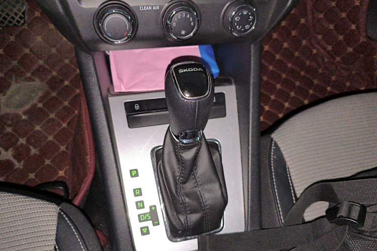 Used Skoda Octavia 2016 1.6L Automatic Chuanxing Edition