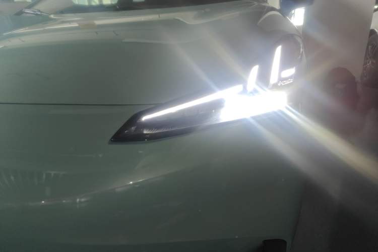 Used Hyptec GT 2023 560 Rear-Drive Seven-Wing Edition
