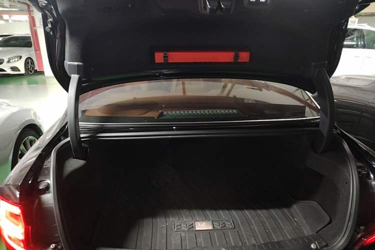 Used Volvo S90 2019 T5 Zhiya Edition
