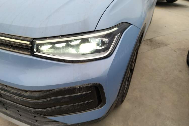 Used Volkswagen Tharu 2025 NewRui 300TSI Prestige Edition