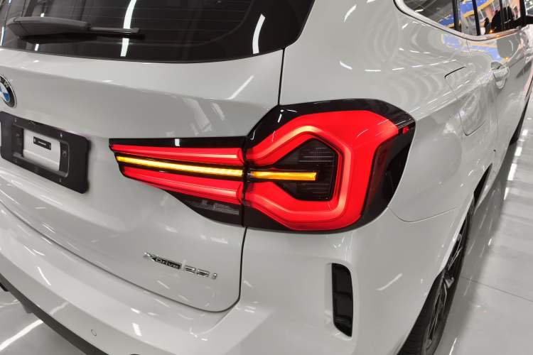 Used BMW X3 2023 xDrive25i M Sport Package Right Rear Taillight