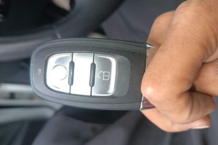 Used Audi Q5 2018 Collector's Edition 40 TFSI Technology Model