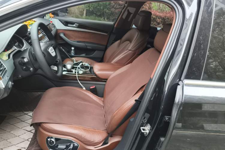 Used Audi A8 2014 A8L 45 TFSI quattro Comfort model Left Front Seat