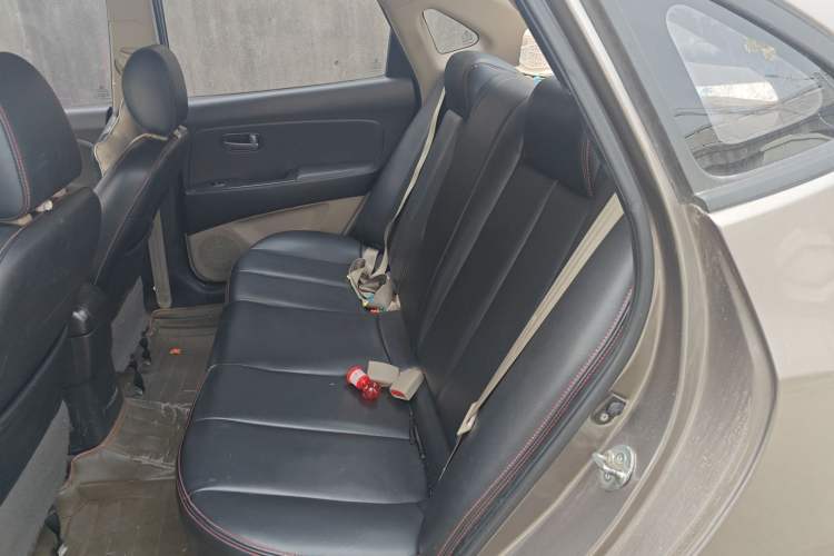 Used Hyundai Celesta 2011 1.6L Manual Comfort Edition