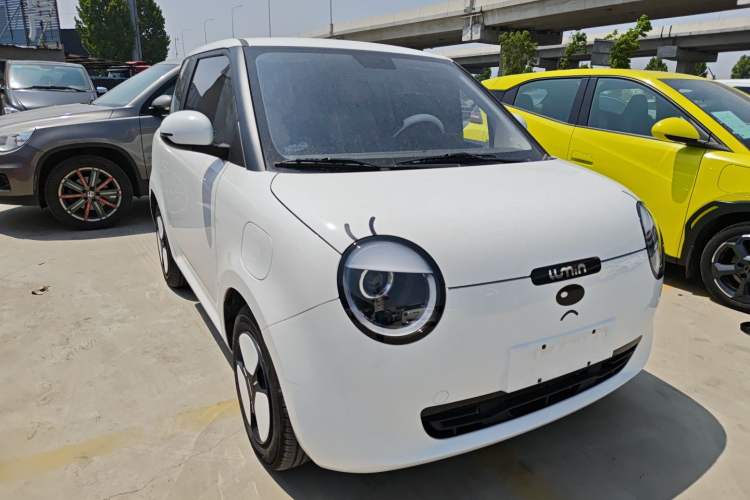 Used CHANGAN NEVO Lumin 2023 205km Xiangqin Version
