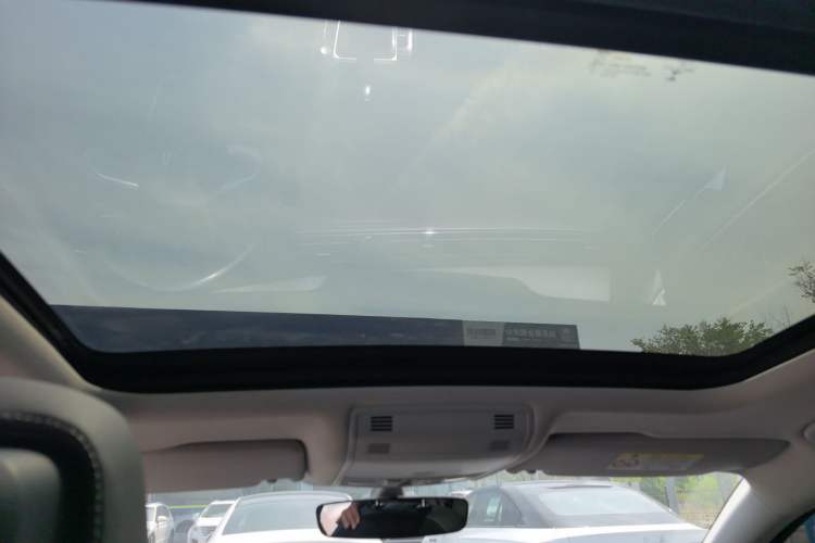 Used Volkswagen Magotan 2020 330TSI DSG Leading Model Headliner