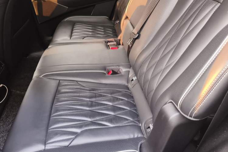 Used GAC Trumpchi GS8 2022 Double-Energy Series 2.0TM Four-Wheel Drive Premium Edition (7 Seats) Left Rear Seat