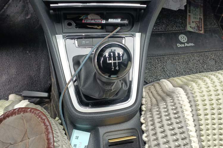 Used Volkswagen Gran Lavida 2013 1.4 TSI Manual Comfort Model