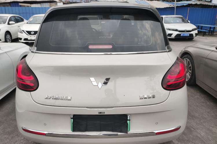 Used Wuling Bingo 2023 410 km Lingxi Deluxe Edition
