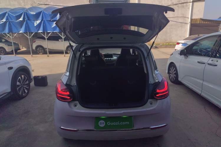 Used Wuling Bingo 2023 333 km Lingxi Connected Version
