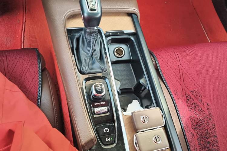 Used Volvo S90 2020 T5 Zhiyuan Luxury Edition
