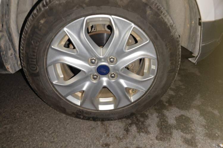 Used Ford EcoSport 2013 1.5L Automatic Fashion Model