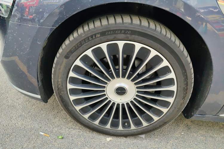 Used Hima Stelato S9 2025 Extended-Range Ultra Exterior 4