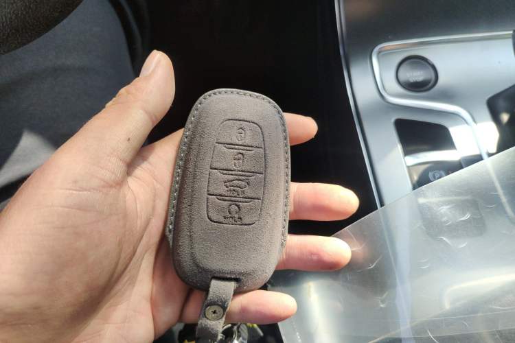 Used Hongqi H5 2020 1.5T DCT Flagship Edition Vehicle Key