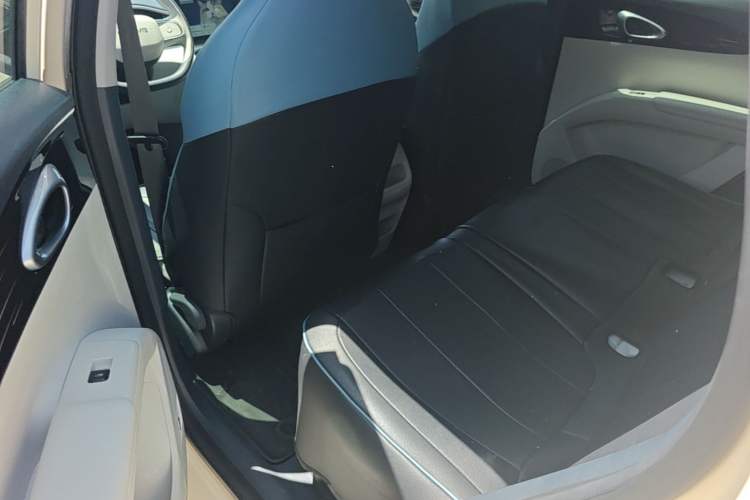 Used Geely Galaxy Geome 2025 310km Youth Edition
