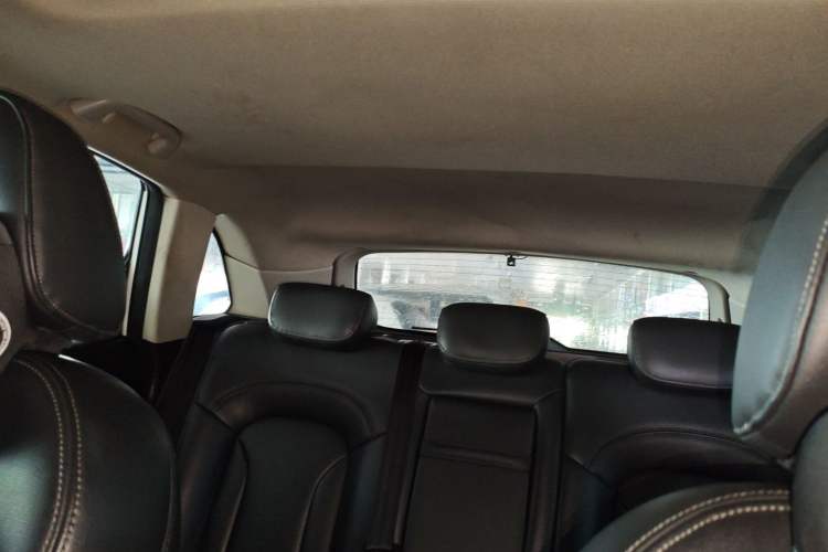 Used Zotye T600 2016 Sport Edition 2.0T DCT Luxury Model
