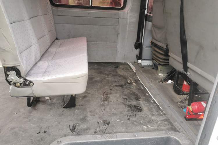 Used Iveco Power Daily 2012 2.5T-A32 Base Version
