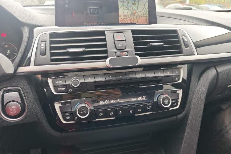 Used BMW 3 Series 2018 320Li Leading Model M Sport Package