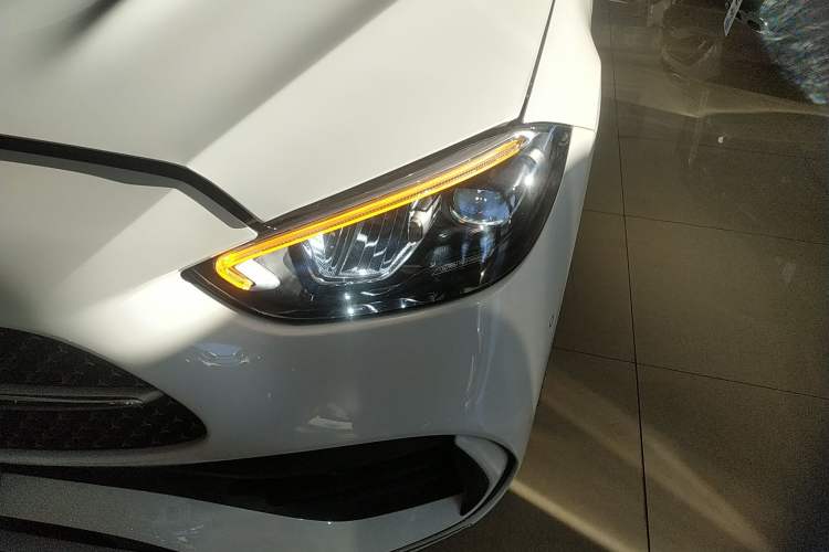 Used Mercedes-Benz C-Class 2024 Restyled C 260 L Sport Edition